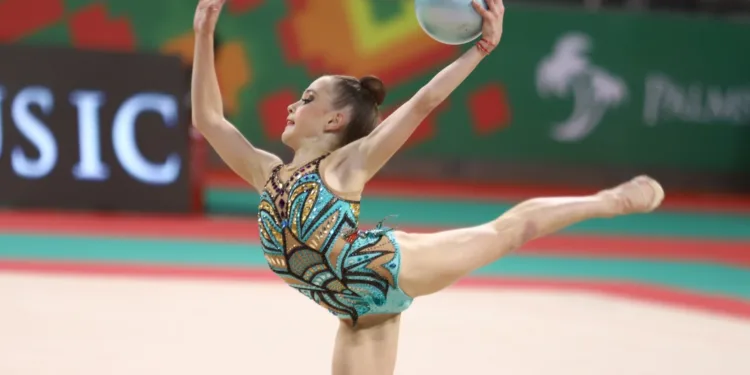 Българката Стилияна Николова спечели златен медал във финала на топка