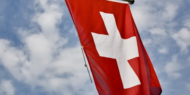 Швейцарските власти заявиха че са блокирали активи на Руската централна