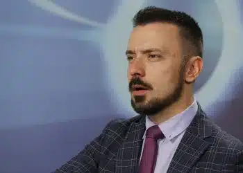 Идва ред либералите