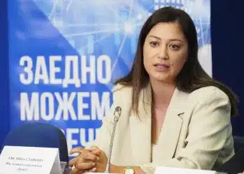 Евелина Славкова: При ротацията ГЕРБ ще настояват за нови лица