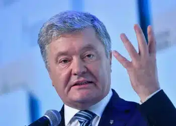 Петро Порошенко в топ три на най-богатите