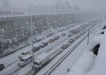 Български тирове са блокирани