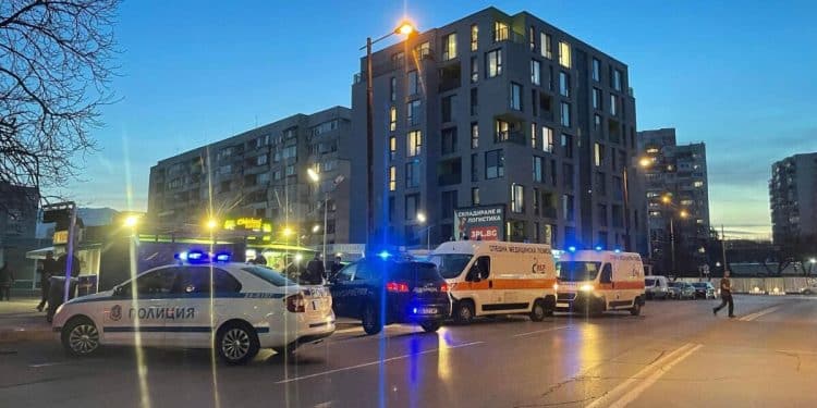 Стрелба в офис за бързи кредити в София Мъж от