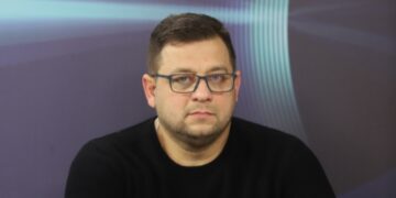 Николай Марков с изключително страшно видео: "Ето така влизат "бежанците" в домовете"...