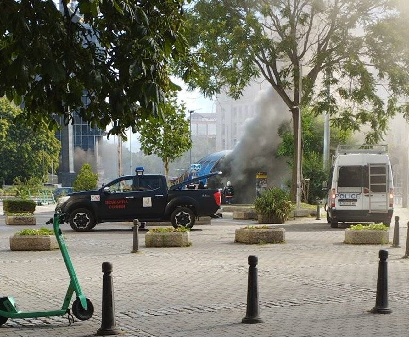 Пожар в подлеза на метростанция Сердика Няма пострадали при инцидента съобщават