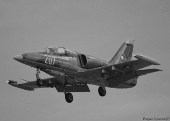 самолет L-39