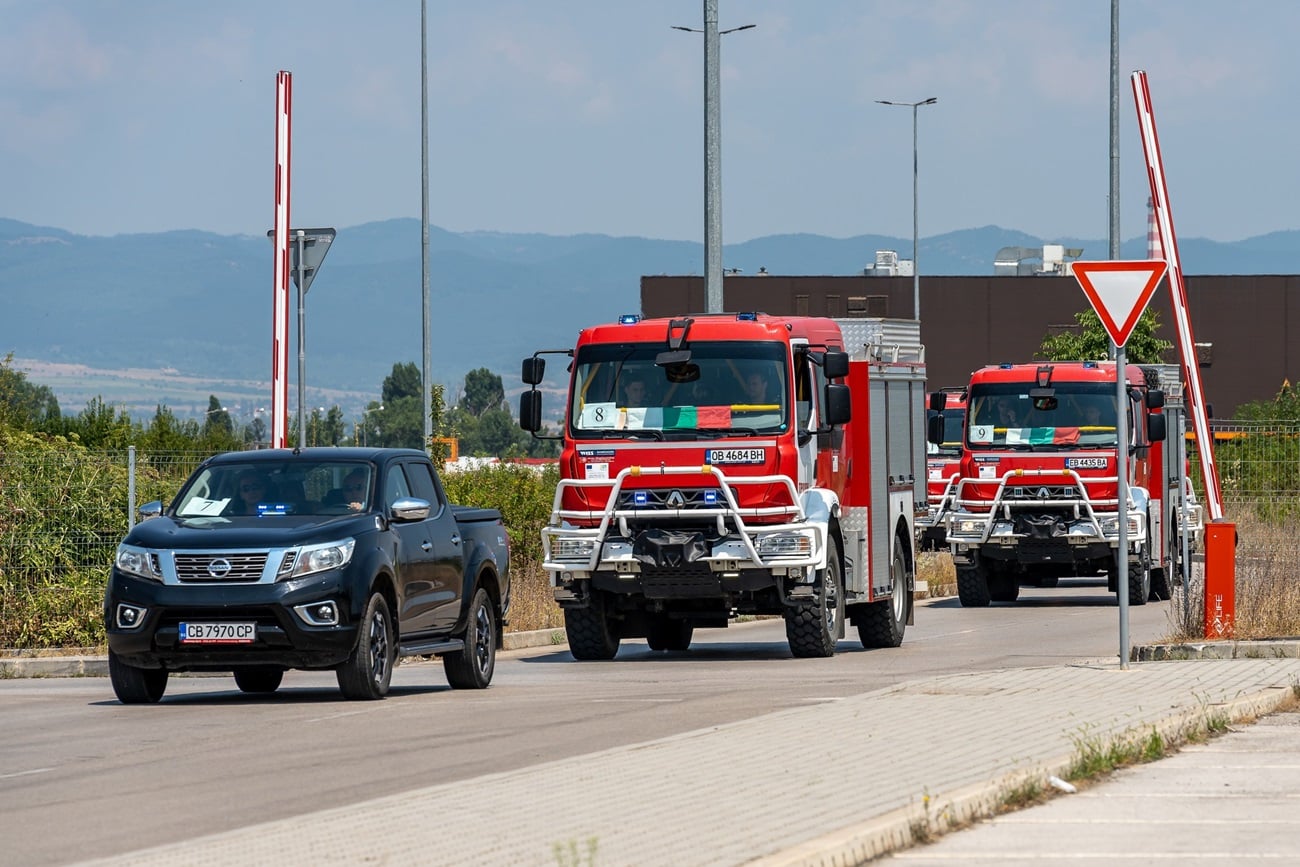 Български огнеборци в помощ на борбата с пожарите в Гърция