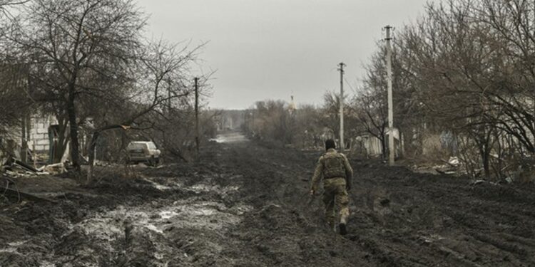 Украински командир със страшно разкритие: Украйна е пред военна катастрофа, не може да удържи фронта