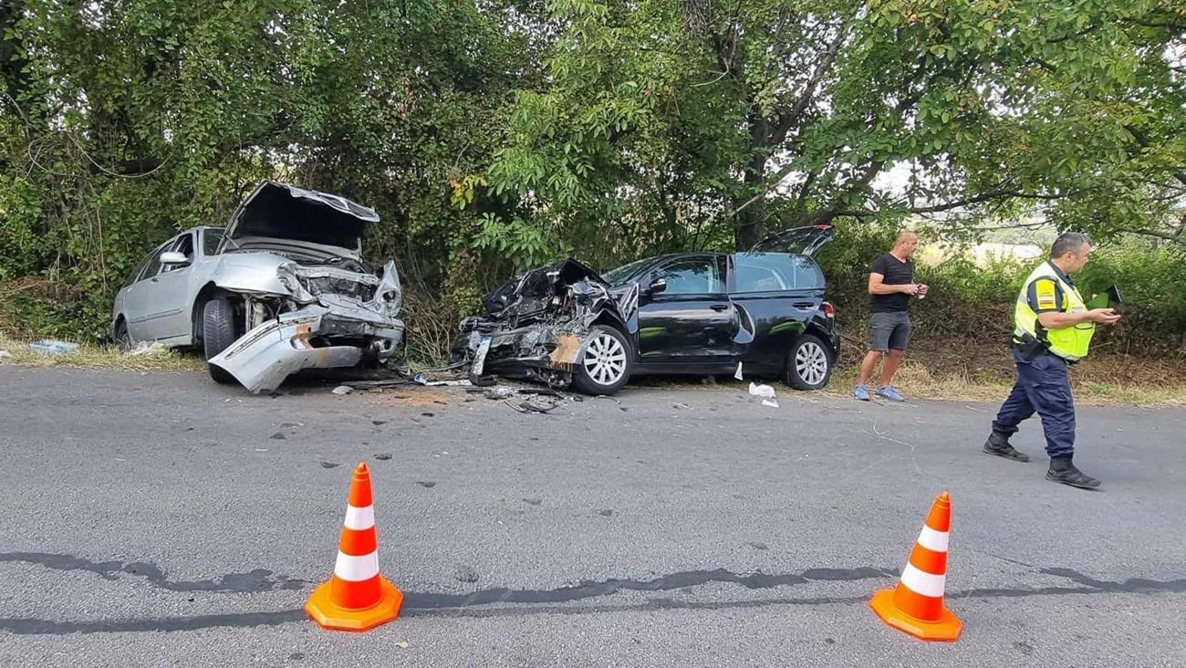 Тежка катастрофа отне живота на двама души край Шумен Около