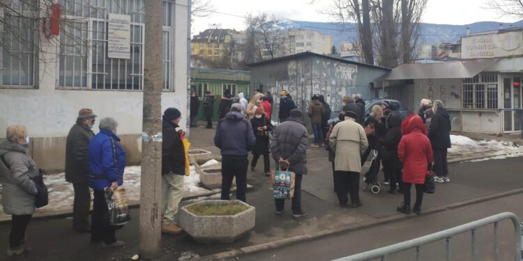 НОИ ще гърми шампанско! Все повече пенсионери избират да вземат по-малко пари до смъртта си