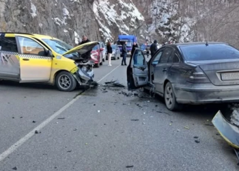 ИЗВЪНРЕДНО!: Тежка катастрофа на пътя за Пампорово, затвориха пътя - колоната е 3 километра