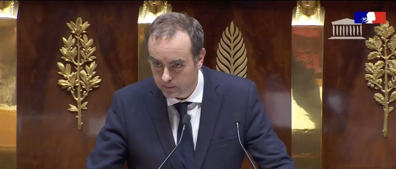 ИЗПИТАНИЕ! Два вота на недоверие срещу правителството на Себастиан Льокорню във Франция