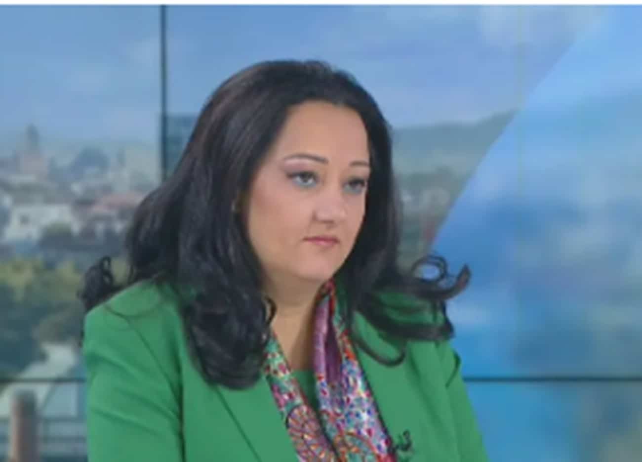 Лиляна Павлова: Еврото е инструмент, но не е панацеята, която ще ни спаси от всички рискове