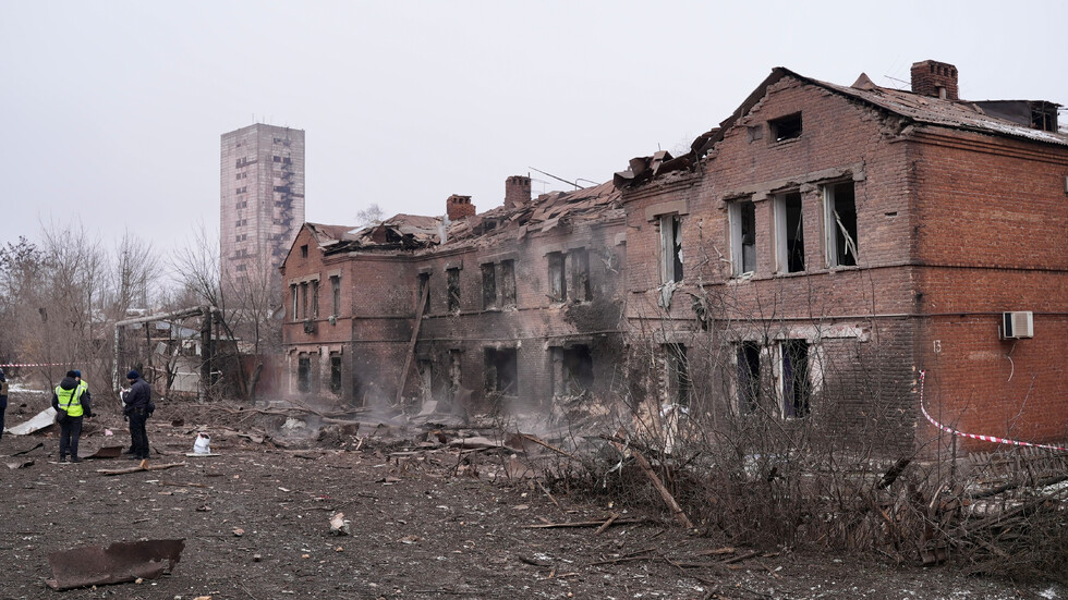 Дронове, бомби и пропаганда - Украйна в нов етап на войната! Има ли изход от кризата?