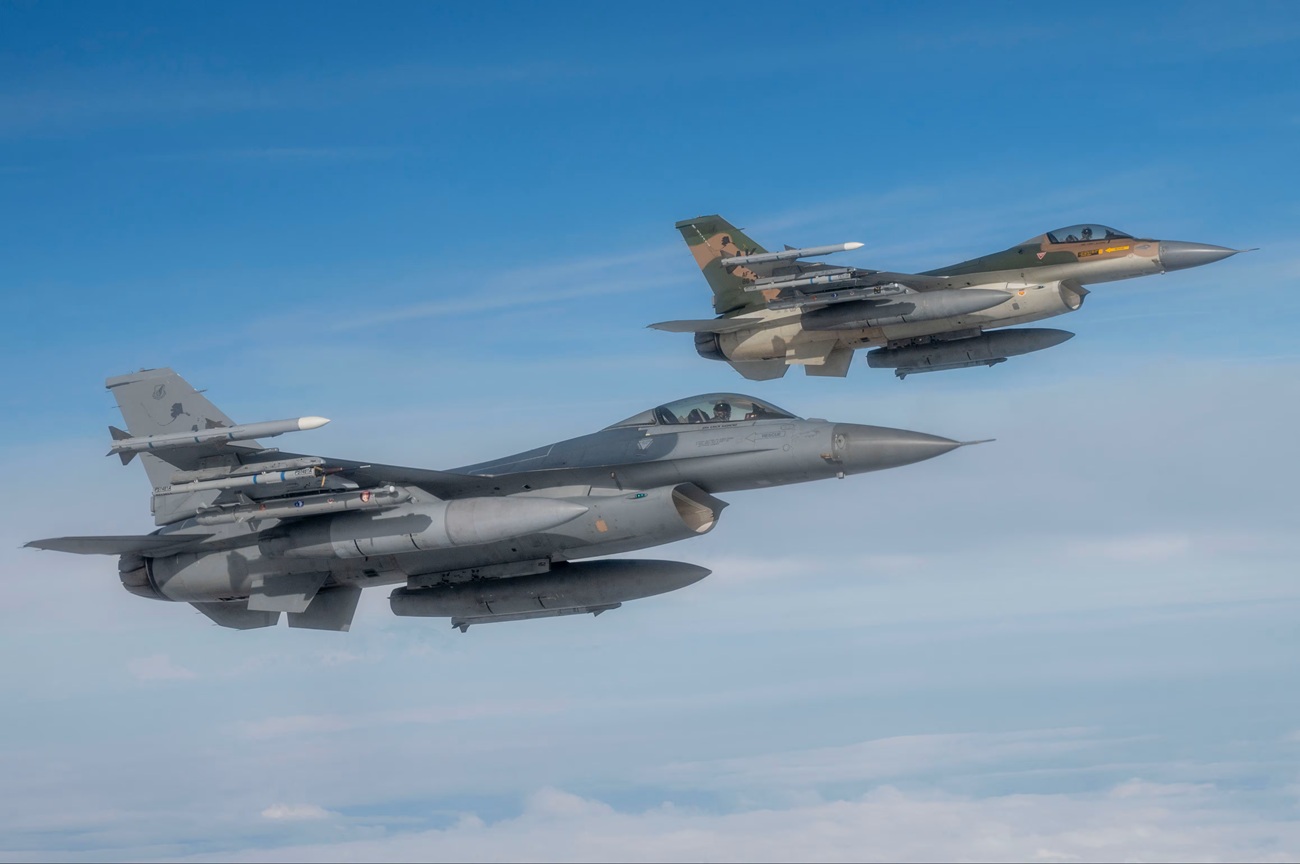 Гърция става щит - праща „Пейтриът“ и F-16, за да защити България