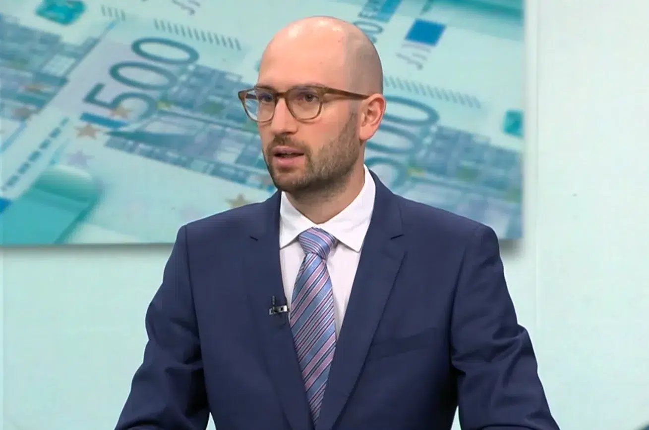 Служебният кабинет в действие: 65 млн. евро за изборите и над 150 млн. към общините