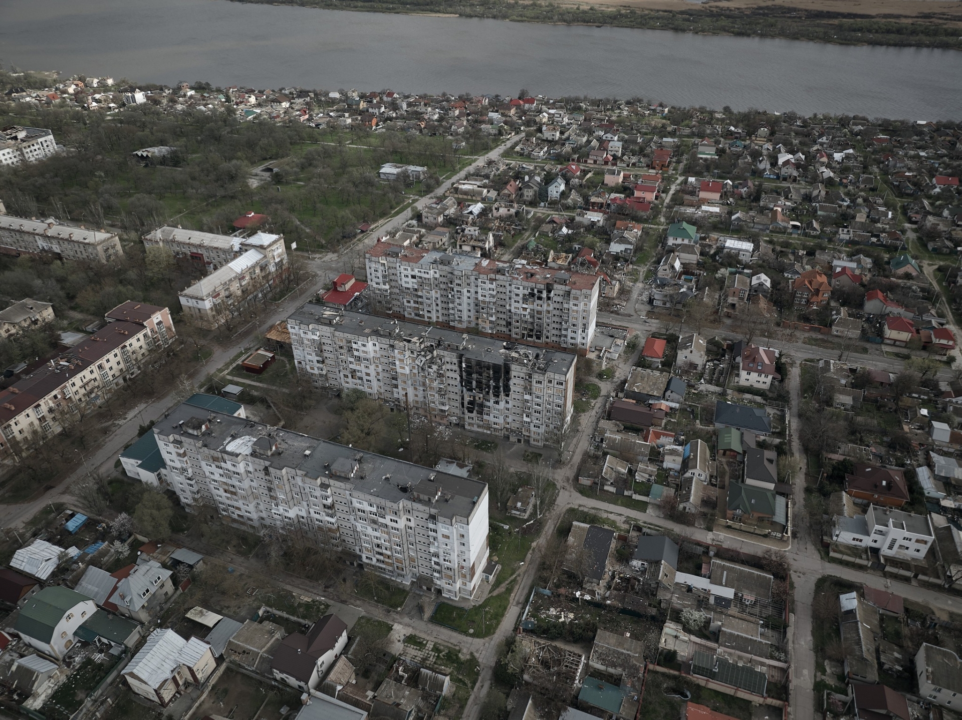 Великденското примирие между Русия и Украйна изтече официално: Двете страни се обвиняваха постоянно в хиляди нарушения (ВИДЕО)