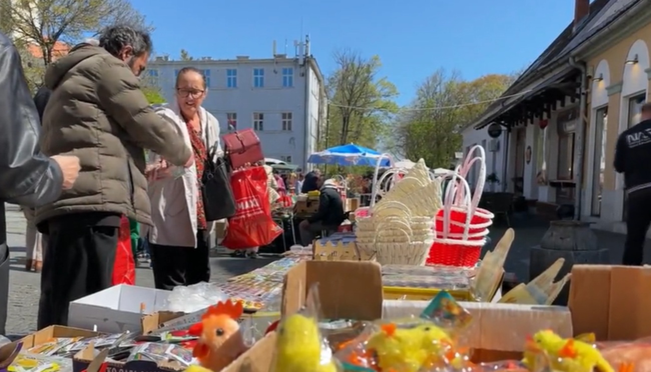 Колко плащаме за Великден? Сравнение на великденските цени на Балканите (ВИДЕО)