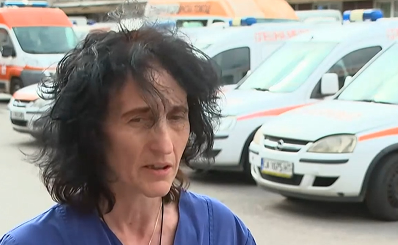 „Хаос и ужас“! Медицинска сестра за първите минути след катастрофата на „Челопешко шосе“: Един от най-жестоките инциденти, на които сме били (ВИДЕО)