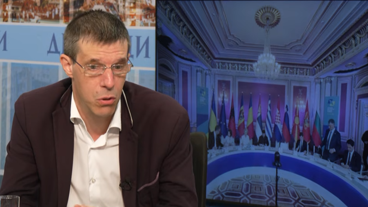 „Безумни глупости“! Виктор Йочев изригна за Киевската декларация: България е поставена в разкрачено положение (ВИДЕО)