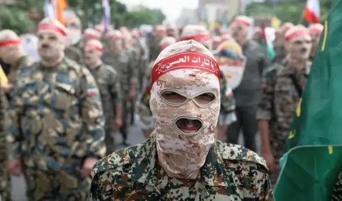 Иран хвърли ръкавицата на САЩ: Ормуз остава затворен, „докато врагът не приеме условията ни“