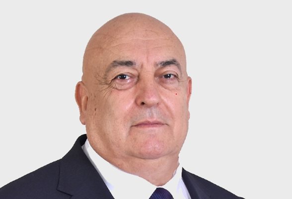 50 ЕВРО ЗА ГЛАС: Кметът на Лом Цветан Петров отива на съд