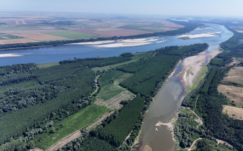 Дунав удари историческо дъно! Спряха и двата реактора на АЕЦ „Черна вода“ в Румъния