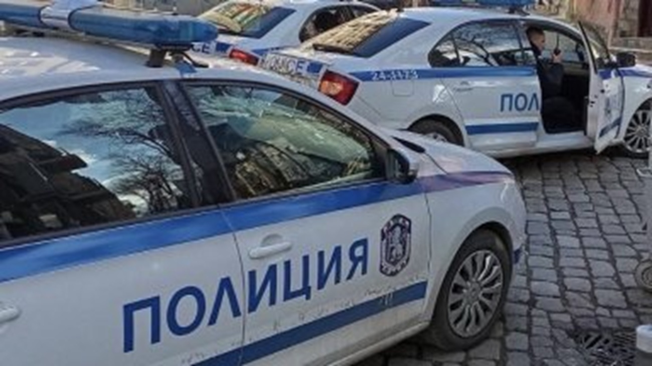 Нападение с нож край НДК! Двама младежи са в болница