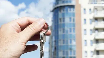 Имотният пазар удари спирачки: Сделките в България се сринаха до 21-годишно дъно