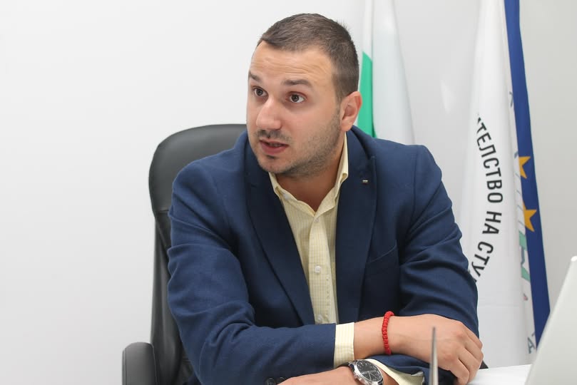 Даниел Парушев: „Хора с дебели вратове“ се възползват от длъжниците