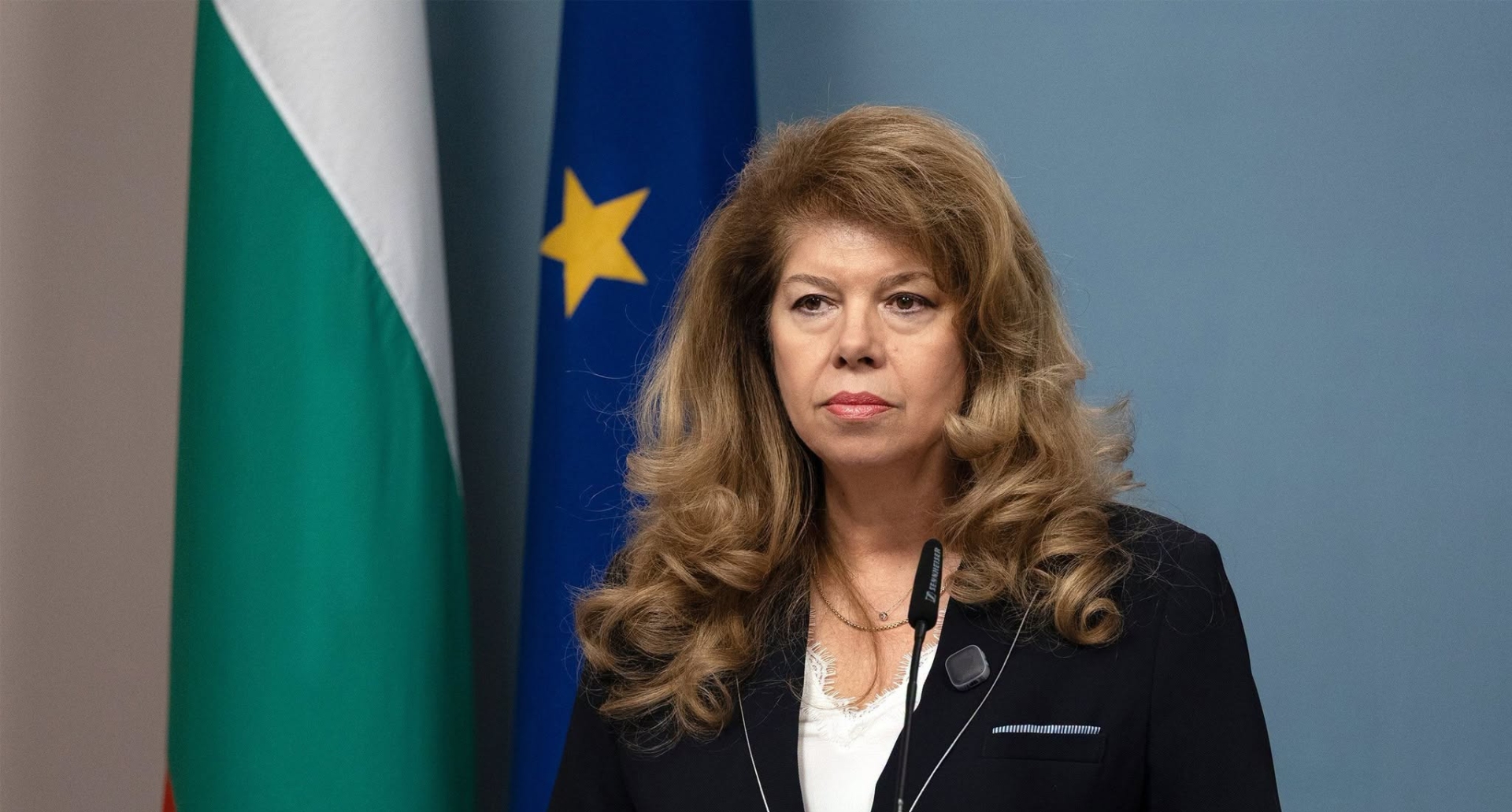 „България остро осъжда поредните случаи на удари по търговски кораби!“ Илияна Йотова: Черно море се превръща във военна зона