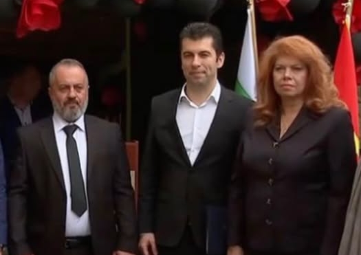 "Ще се видим в съда!" Кирил Петков обяви война: Лъжите на Йотова няма да останат без отговор