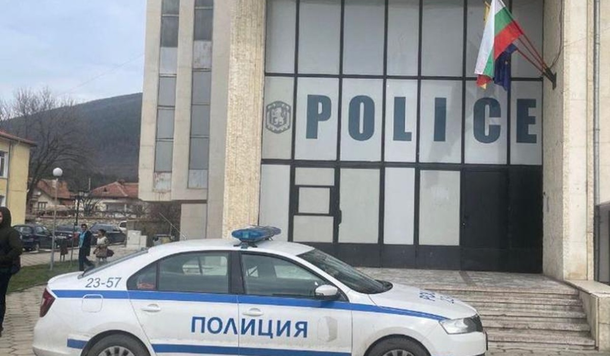 Афера за 114 000 евро в училище в Шуменско: разследват ремонт със съмнения за подкуп, има задържани