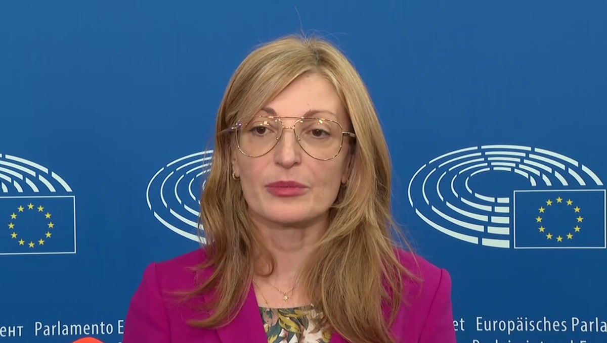 Европа дава милиарди за наука, България изпуска шанса! Екатерина Захариева: Изпускаме възможности за милиони от ЕС
