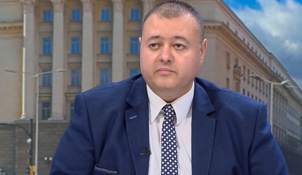 Свилен Трифонов, ДБ: Радев си спестява антируската риторика, за да задържи русофилския вот