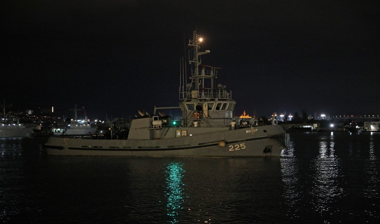 Подновиха издирването на моряци от поразения кораб „HS Dignity“ в Черно море