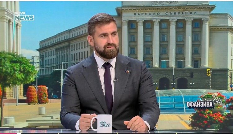 „Никой в тази ситуация не може да се справи сам": Андрей Новаков разкри как да защитим корабоплаването в Черно море (ВИДЕО)