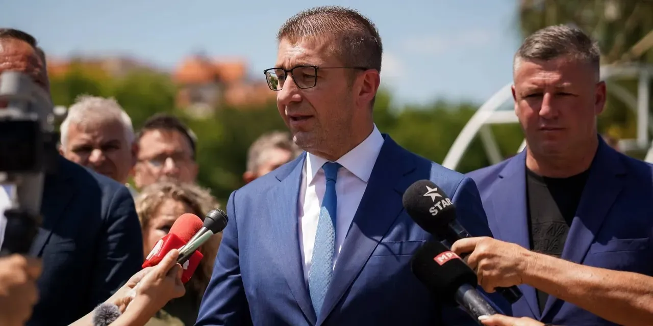 "Урсула фон дер Лайен ни посъветва да започнем диалог и диалогът започна": Християн Мицкоски очаква в определен момент и решение