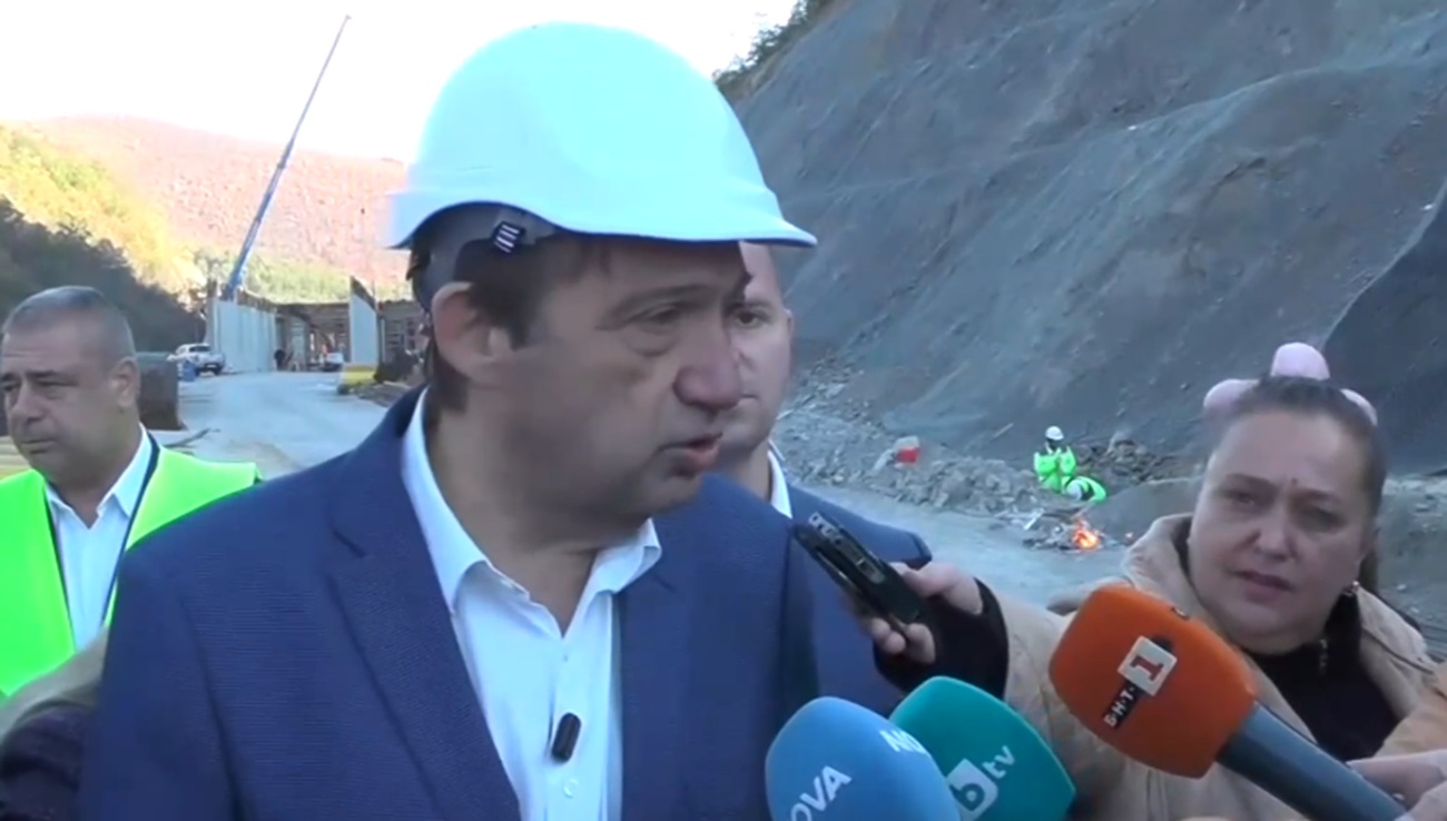 „Всеки месец ще следим качеството!“ Иван Шишков с краен срок за пътя Мездра – Ботевград: Още година и ремонтът приключва (ВИДЕО)