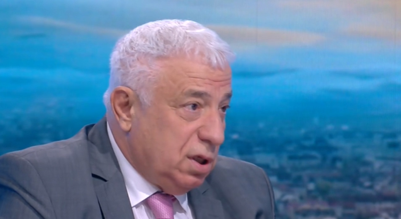 Неизвестни оръжия зад атаките по корабите? Валерий Тодоров: Не всички кораби в Черно море са ударени с дронове (ВИДЕО)