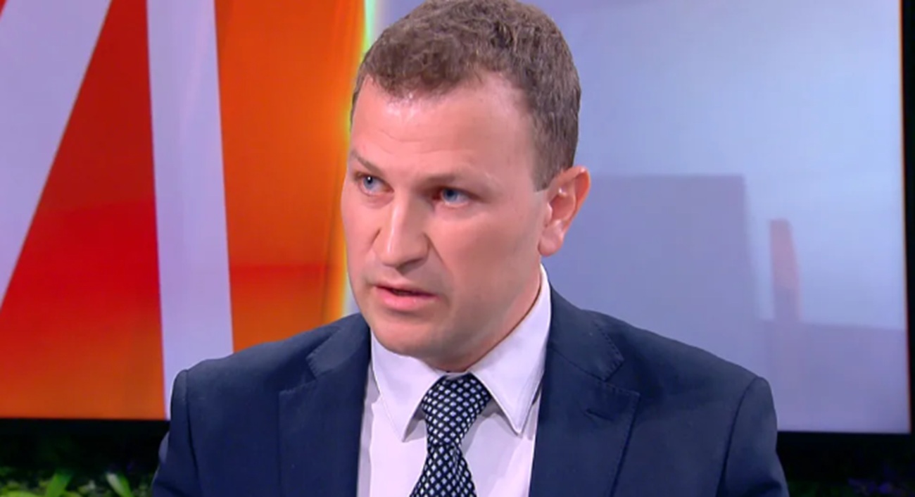 „Не се плашим от протести“! Стоян Тричков отвърна на недоволството за заплатите: Исканията са справедливи, но това е възможното