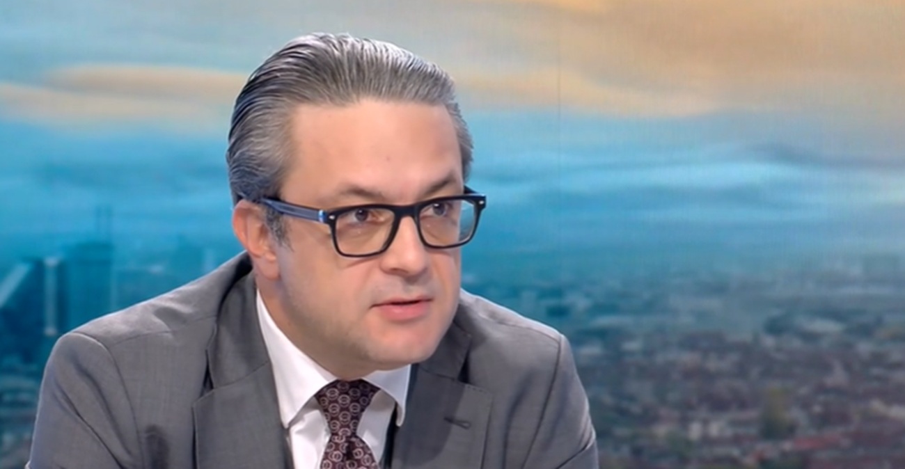 "Това е неработещо правителство!" Тома Биков разгроми кабинета: Само пушилки и никакви реформи (ВИДЕО)