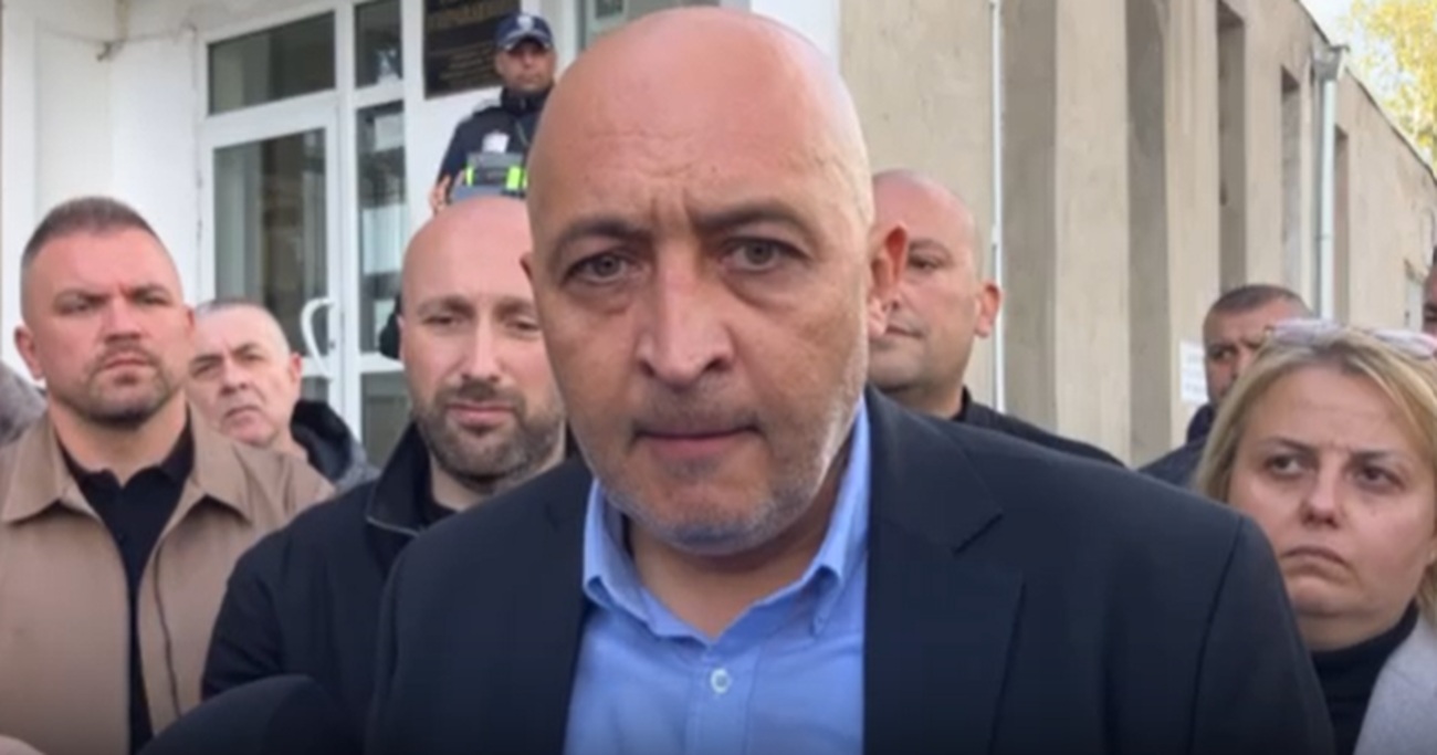 Освободиха Ерол Мюмюн след часове в полицията! Кметът с остри думи след полицейската акция: Това е репресия! (ВИДЕО)