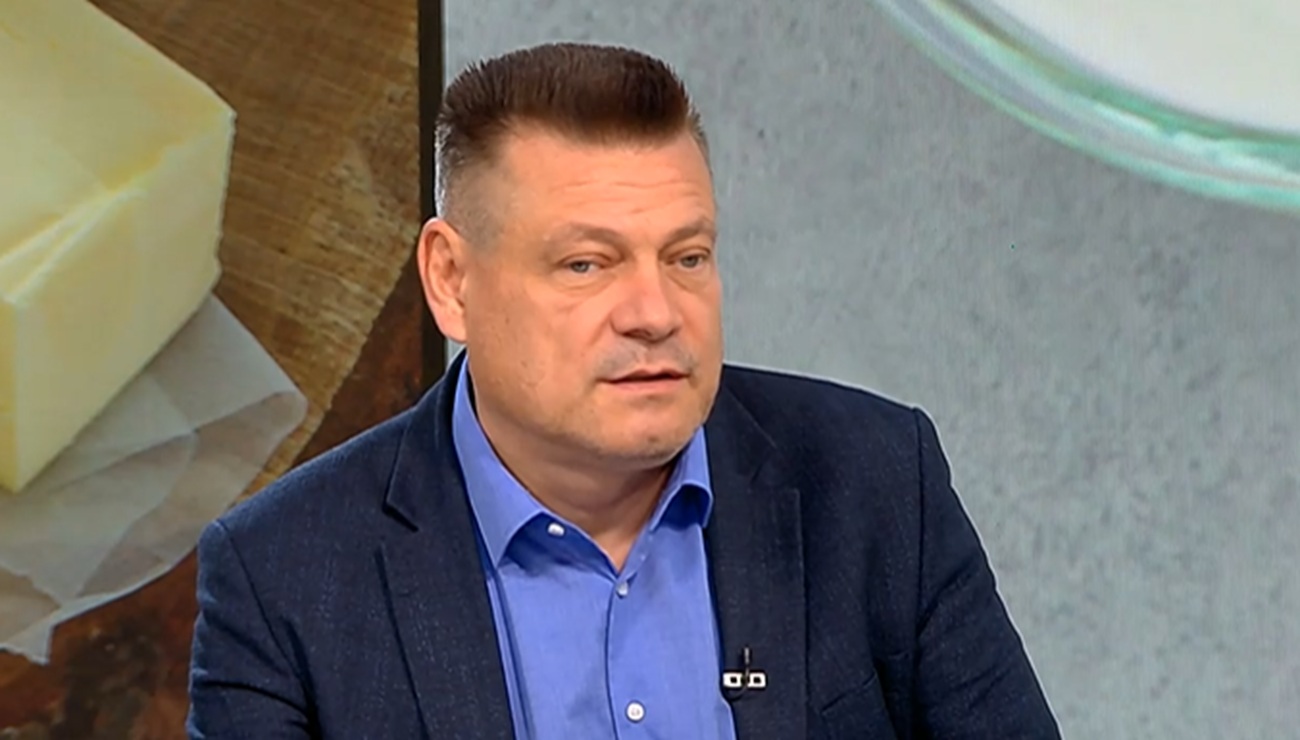 Битката за цените на млечните продукти! Производители и търговци остават в задънена улица, защо не могат да се разберат? (ВИДЕО)