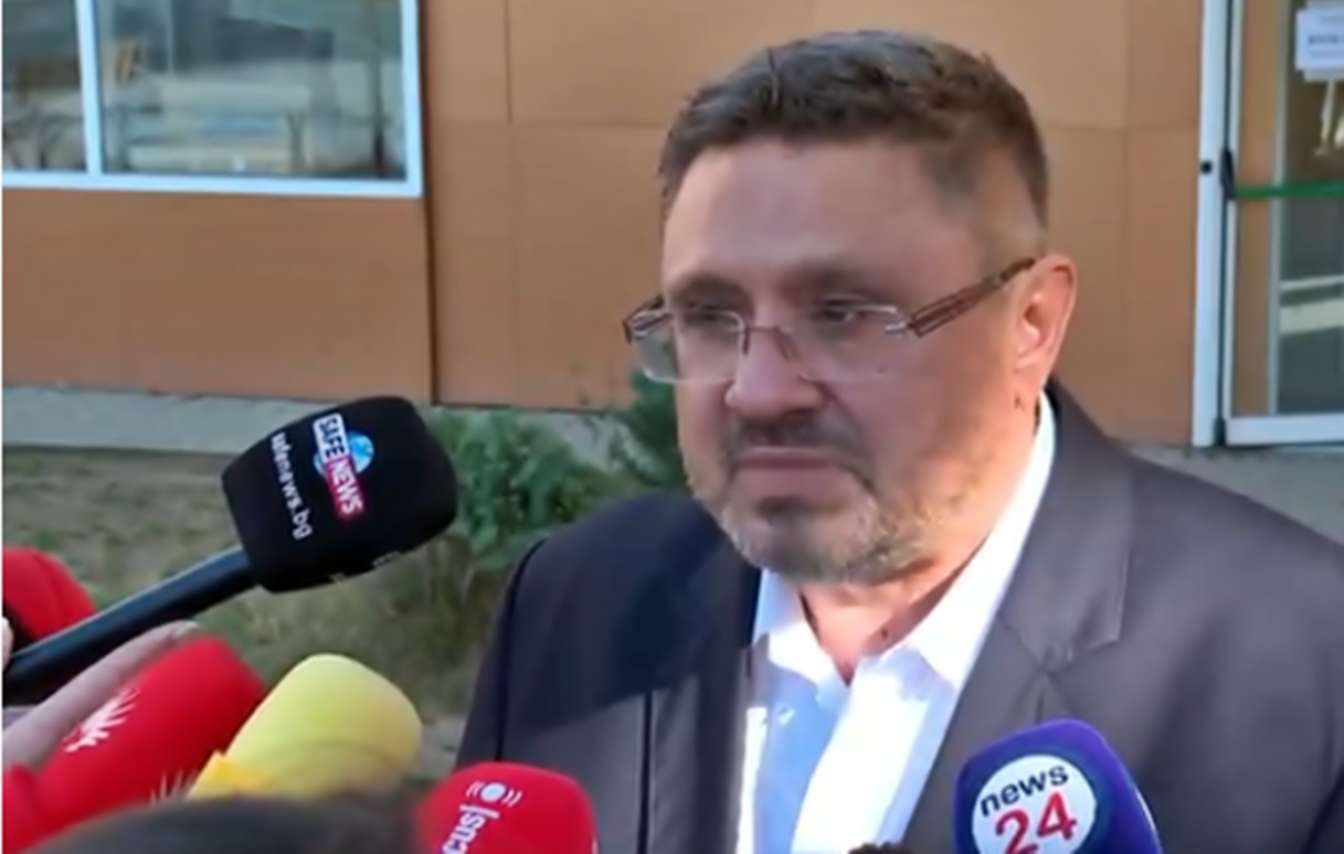 "С гласа ни днес ние продължаваме славната история на България": Кирил Вълчев призова българите добре да премислят и да гласуват (ВИДЕО)